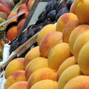 Assorted fruit