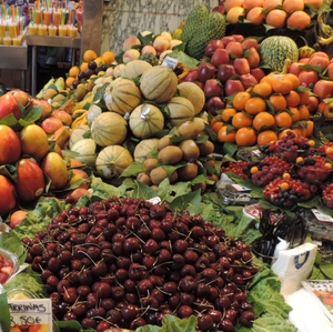 Cherries and assorted fruit