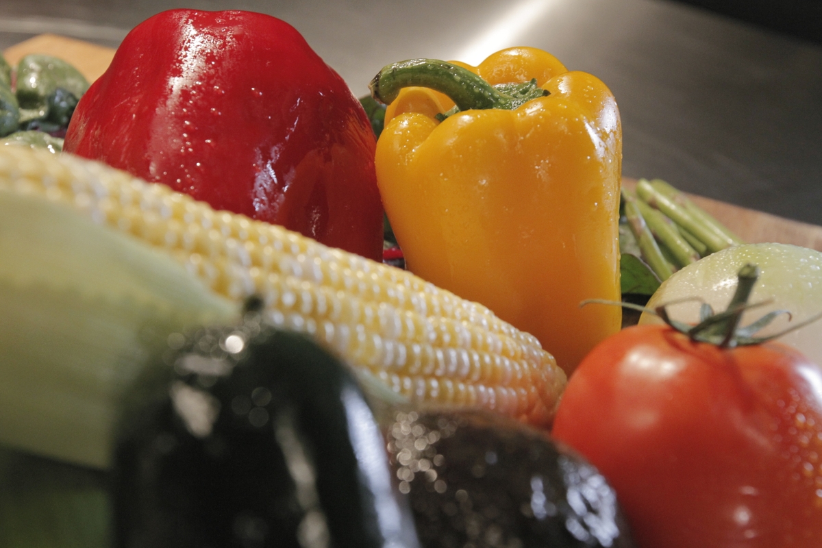 Corn, bell pepper, tomato