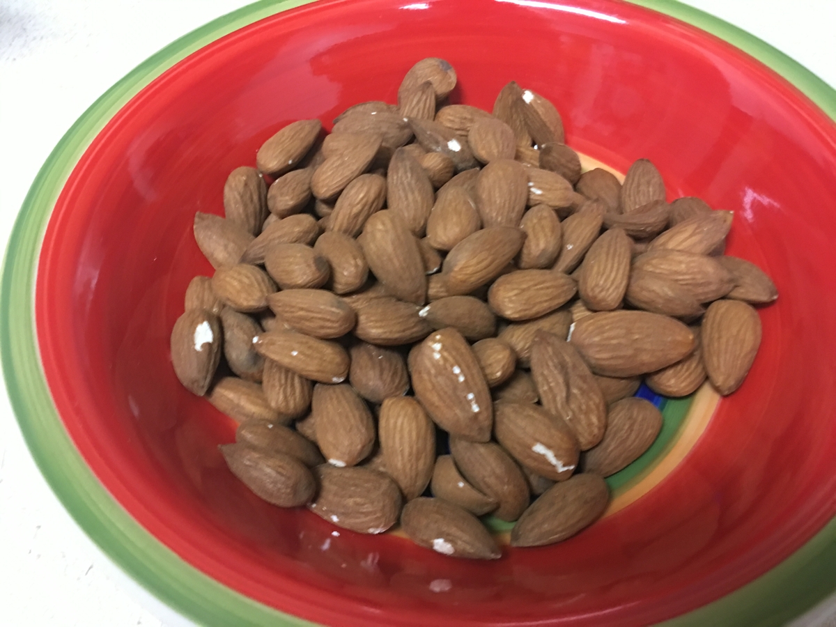 Almonds - unsalted