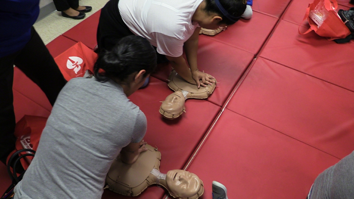 CPR training2
