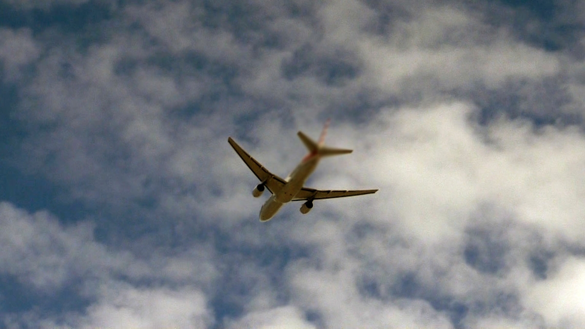plane overhead
