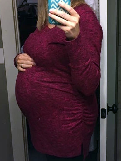 Pregnancy selfie
