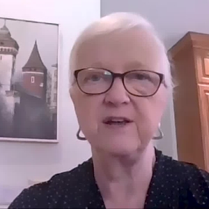 Dr. Robertson-SS20 P1917-parent message