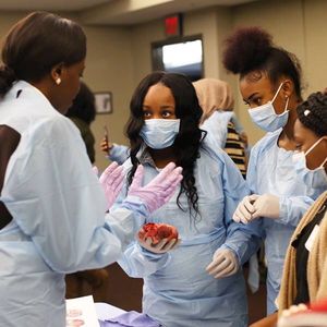 Kansas City’s STEM Goes Red event challenges young women to pursue underrepresented careers