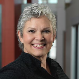 Amy Stahley to Chair CPR-themed Grand Rapids Go Red for Women® luncheon to raise awareness of heart disease and stroke