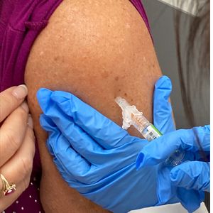 Flu shot injection