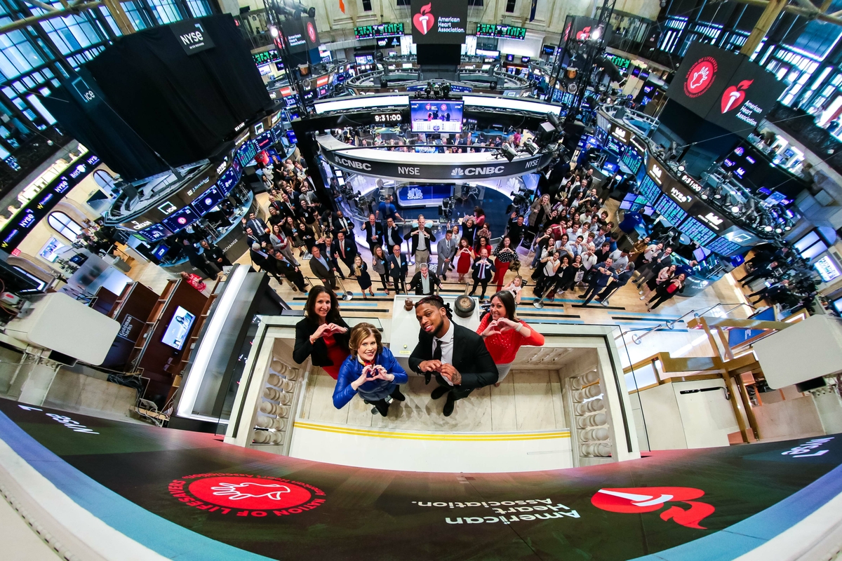 The American Heart Association and Damar Hamlin ring The Opening Bell® at the NYSE 6-2-23 -overhead shot