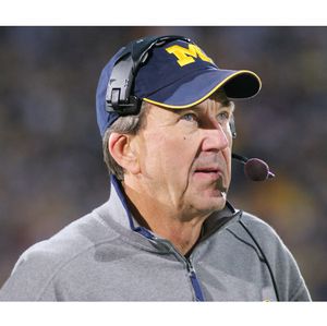 Lloyd Carr, former University of Michigan coach, to receive Paul “Bear” Bryant Lifetime Achievement Award 