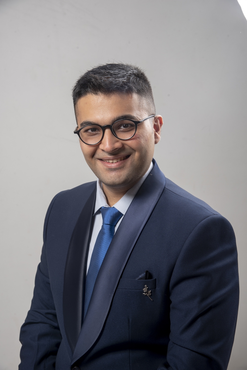 Advait Vasavada, M.B.B.S.