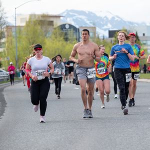 Participants along the Alaska Heart Run & Walk course in 2023