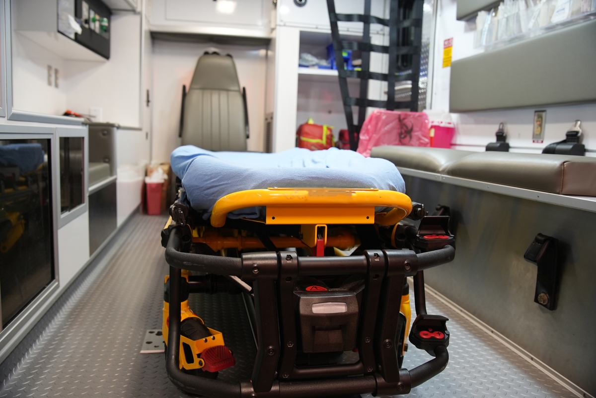 Ambulance gurney