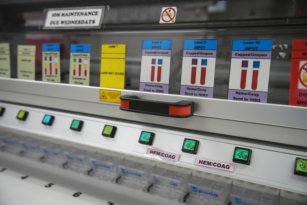 Lab sample processing area close up