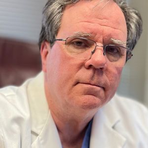 Dr. Randall White