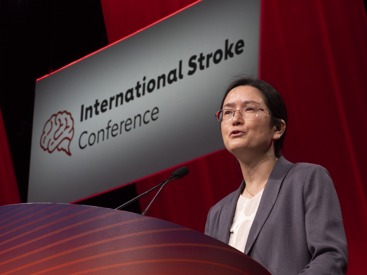 Dr. Lou presents HOPE Trial at ISC25