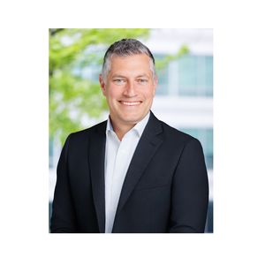 Lights, Camera, Impact: Jamie Vari named 2026 Heart Ball chair