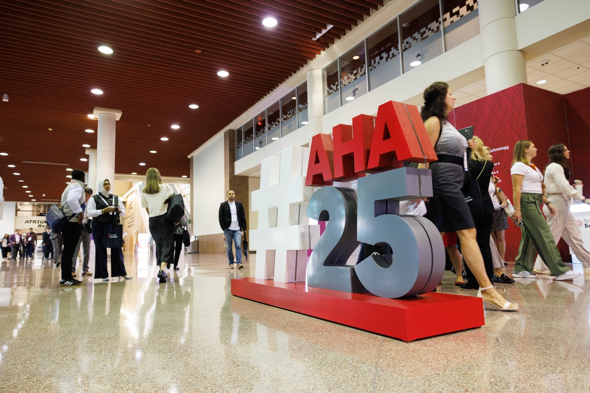 SS25 concourse