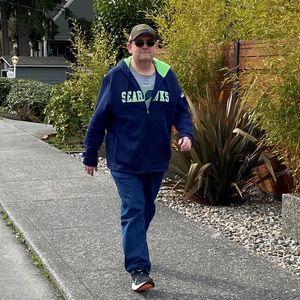 Adults, kids aren’t getting enough physical activity. Washingtonians urged to get moving for heart health on National Walking Day