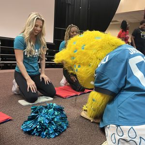 Jaguars CPR Presentation at Mandarin Oaks Elementary School