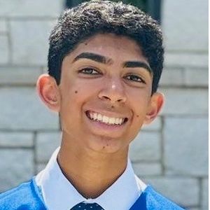 Adolescente de Chicago gana un concurso sobre la luchar contra las enfermedades cardíacas y los ataques o derrames cerebrales 