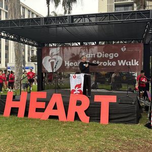 Dr. Frias on stage at the San Diego Heart & Stroke Walk