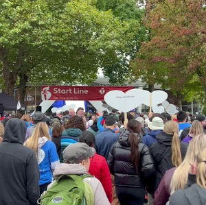 2025 WA Heart and Stroke Walk Seattle participants cross the start line