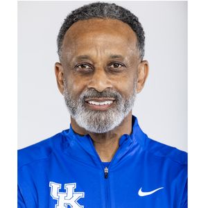 Kenny Brooks - 2025 Hearts on the Court Collective