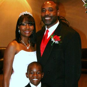 Stephenie Whitfield wedding photo