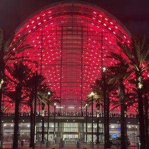 Southern California communities, landmarks Go Red for women’s health on National Wear Red Day, Feb. 6