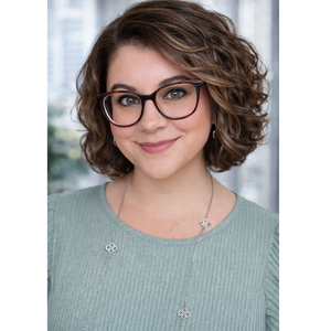 Dr. Amanda De Diego