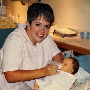 shari with katie at the hospital