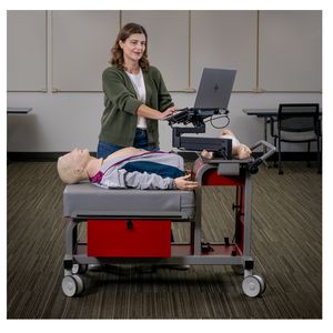 Woman uses a CPR Verification Station™