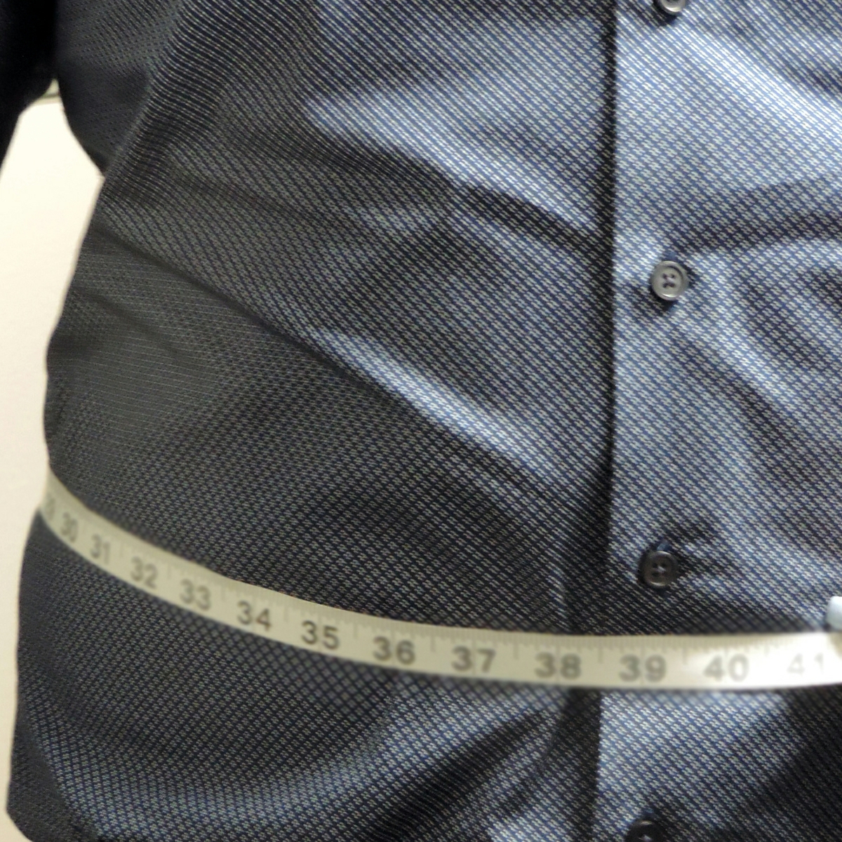 Waist measurement - man close up