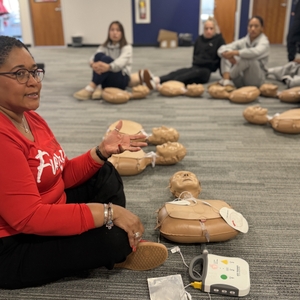 NWSL’S Chicago Stars learning Hands-Only CPR and AED training
