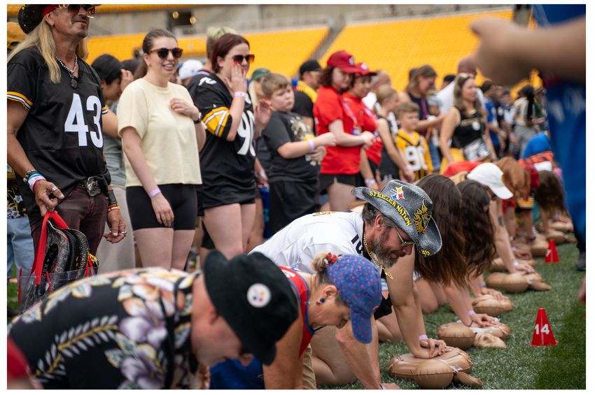 Record-breaking CPR training at NFL Draft equips nearly 1,300 people to save lives