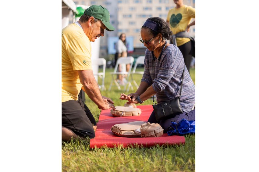4 ways to take action on World Restart a Heart Day | American Heart ...