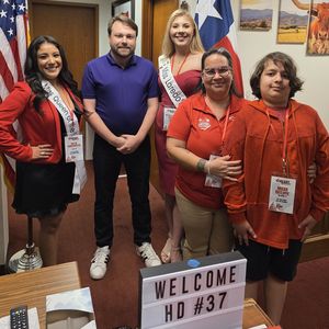 Advocates meet with legislative staff at the Texas Capitol