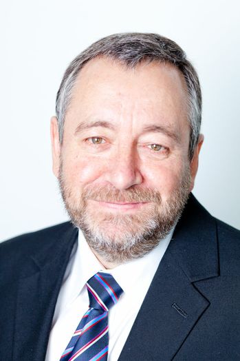 Richard Harris awarded 2015 Lifetime Achievement Award