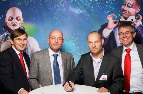 Contractondertekening Xerox en Quintor