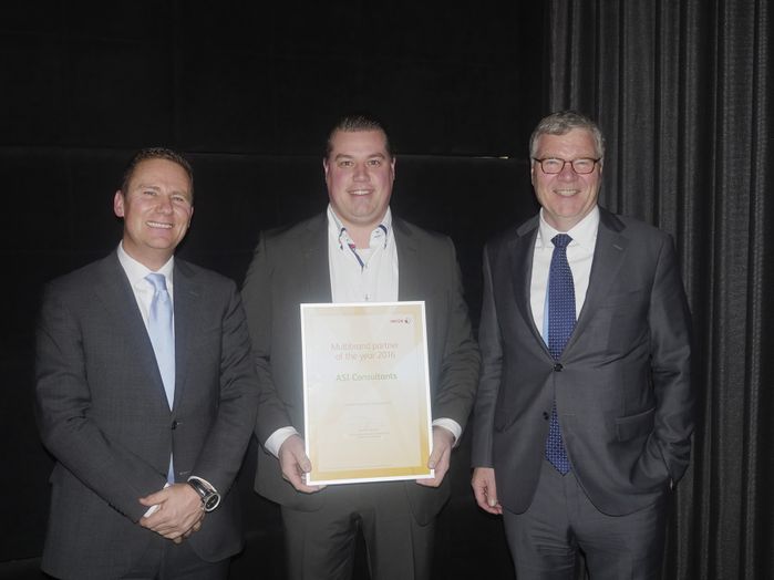Wilco van Bezooijen (Xerox), Bob Bron (ASI), Herman Levert (Xerox)