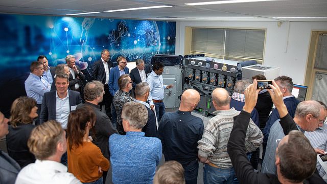 Onthulling Xerox Iridesse